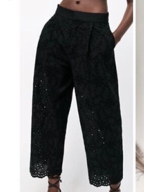 Zara Black Eyelet Ankle Crop Wide-Leg Pants NWT Size L